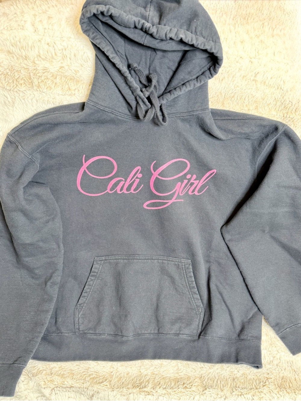 Cali Girl Graphic Hoodie - black with Pink Script